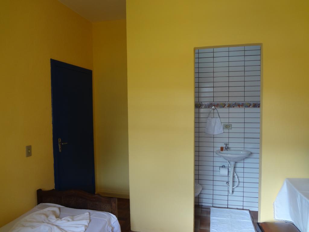 Pousada B & B Águas de Lindóia 객실 사진
